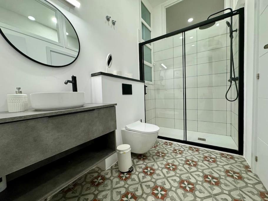 Cozy Beautiful Flat City Center Appartement Madrid Buitenkant foto