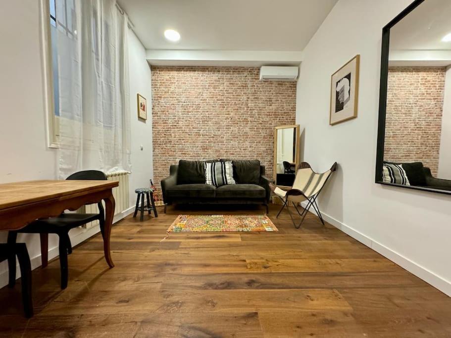 Cozy Beautiful Flat City Center Appartement Madrid Buitenkant foto