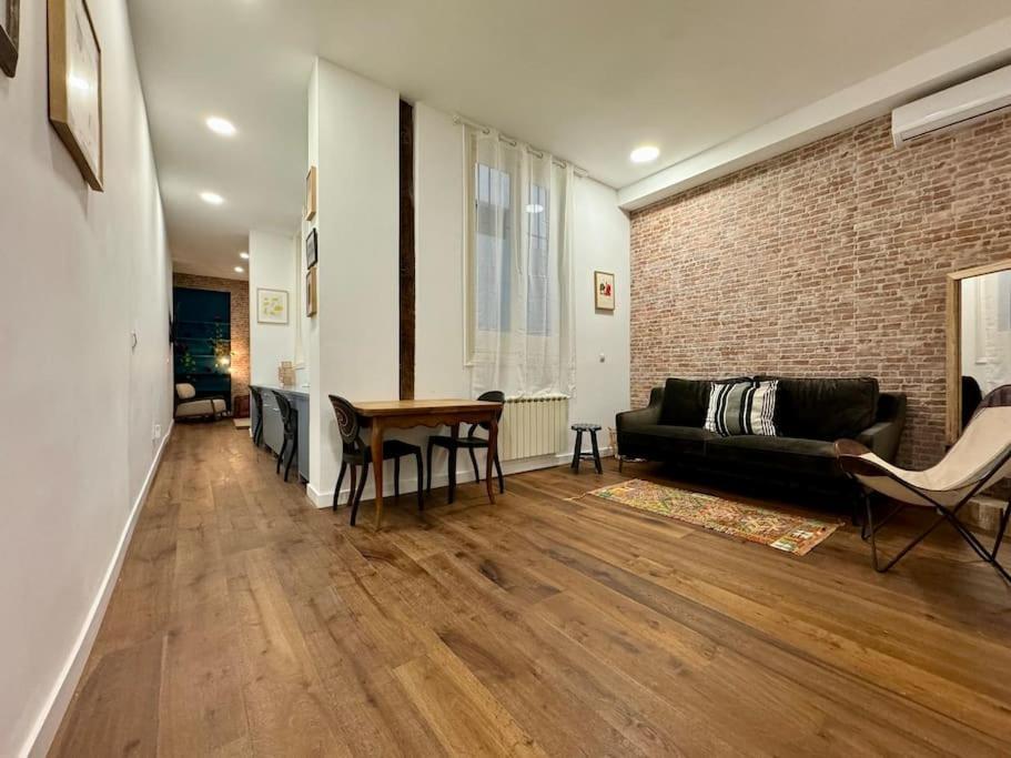 Cozy Beautiful Flat City Center Appartement Madrid Buitenkant foto